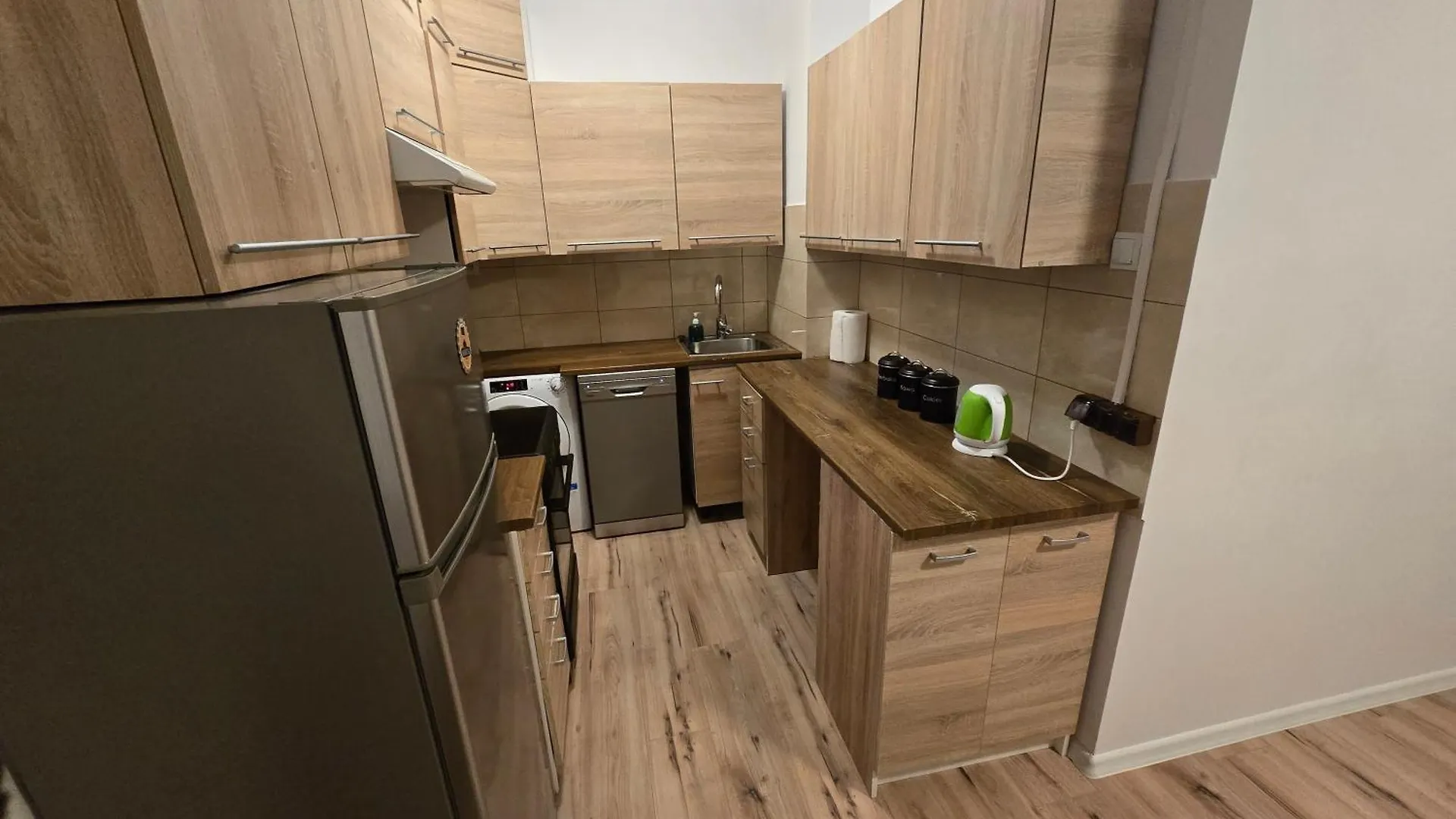 Aon Apartament 华沙