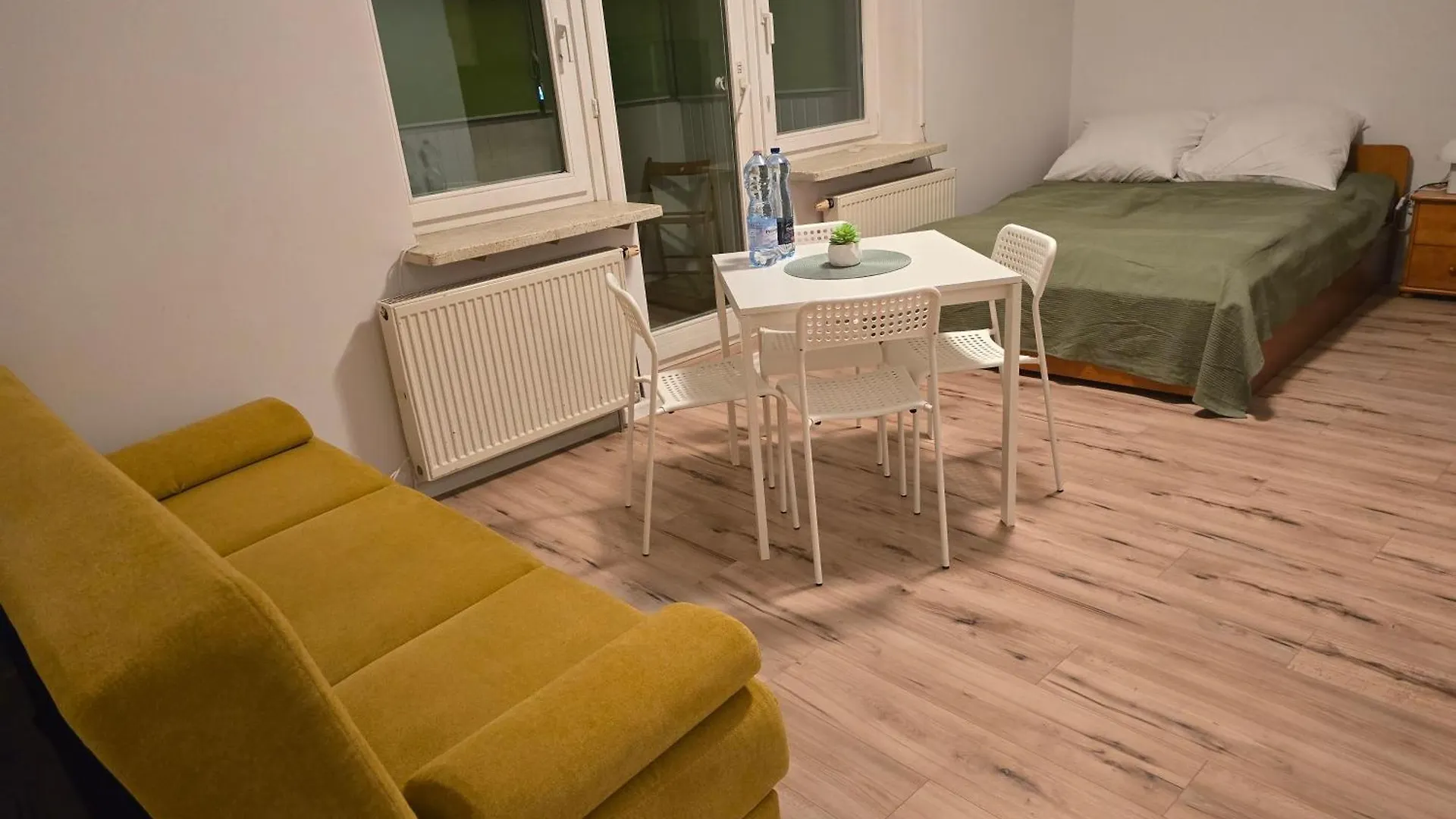 Aon Apartament 华沙 公寓